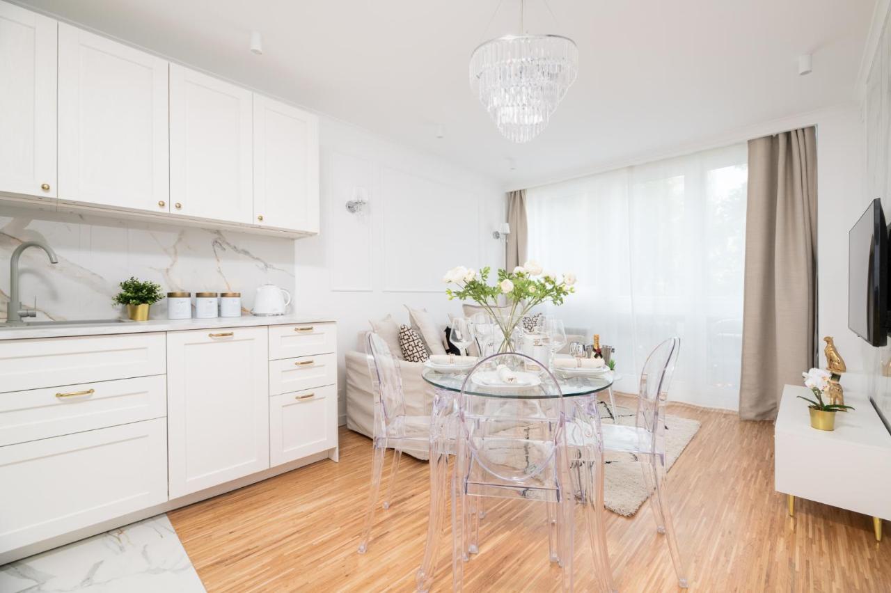 Glam & Modern By Cooee Apartments ワルシャワ エクステリア 写真