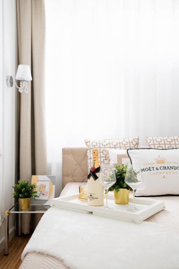 Glam & Modern By Cooee Apartments ワルシャワ エクステリア 写真