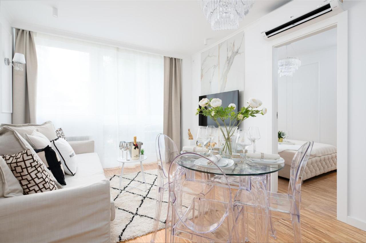 Glam & Modern By Cooee Apartments ワルシャワ エクステリア 写真