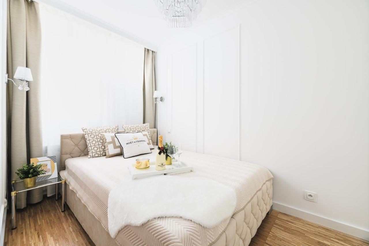 Glam & Modern By Cooee Apartments ワルシャワ エクステリア 写真